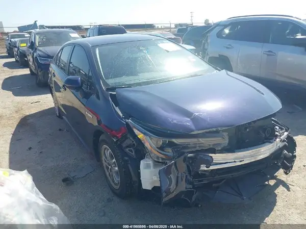 JTDEAMDE3MJ009789 2021 TOYOTA COROLLA - Image 1