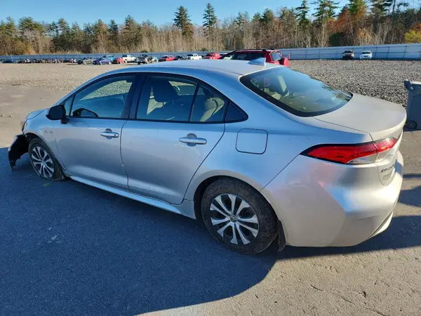 JTDEAMDE3MJ011168 2021 TOYOTA COROLLA - Image 2