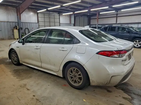 JTDEAMDE3MJ023403 2021 TOYOTA COROLLA - Image 2