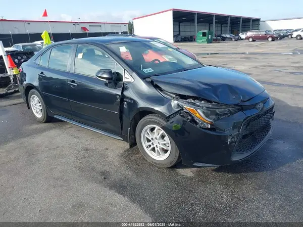 JTDEAMDE3MJ025426 2021 TOYOTA COROLLA - Image 1