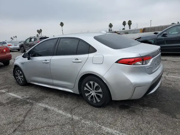JTDEAMDE3MJ032117 2021 TOYOTA COROLLA - Image 2