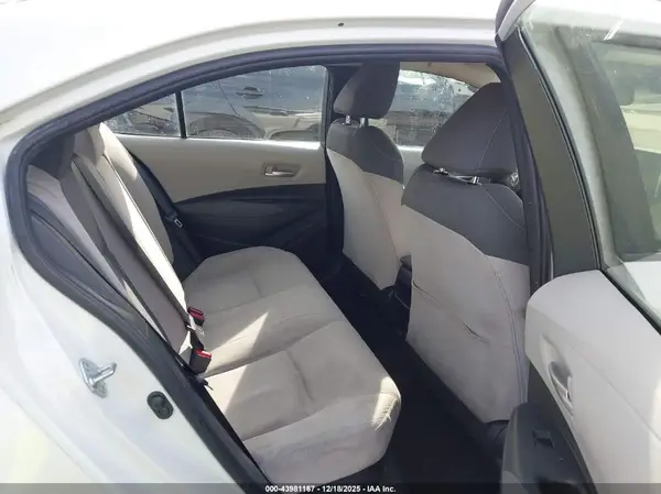 JTDEAMDE3MJ032859 2021 TOYOTA COROLLA - Image 8