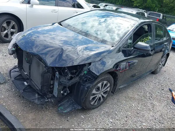 JTDEAMDE3MJ034661 2021 TOYOTA COROLLA - Image 2