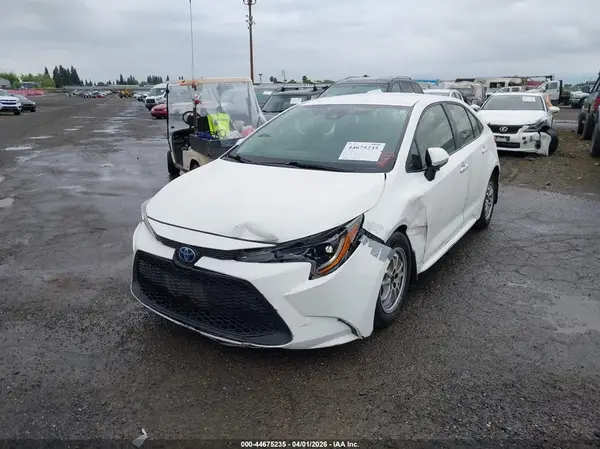 JTDEAMDE3N3007658 2022 TOYOTA COROLLA - Image 2