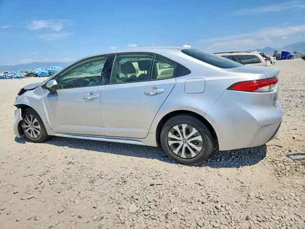 JTDEAMDE3N3010382 2022 TOYOTA COROLLA - Image 2