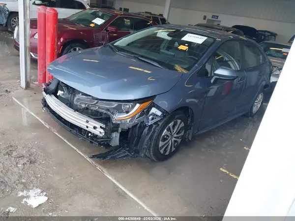 JTDEAMDE3N3013668 2022 TOYOTA COROLLA - Image 2