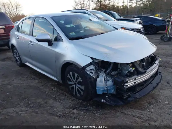 JTDEAMDE3NJ039781 2022 TOYOTA COROLLA - Image 1