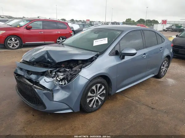 JTDEAMDE3NJ047539 2022 TOYOTA COROLLA - Image 2