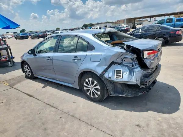 JTDEAMDE3NJ050134 2022 TOYOTA COROLLA - Image 2