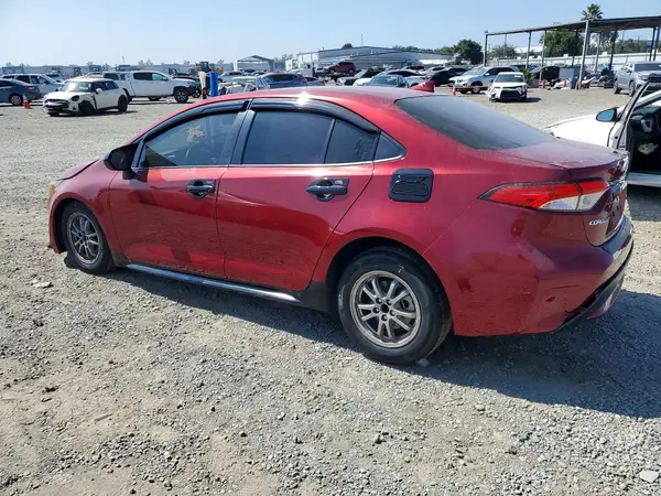 JTDEAMDE3NJ058136 2022 TOYOTA COROLLA - Image 2