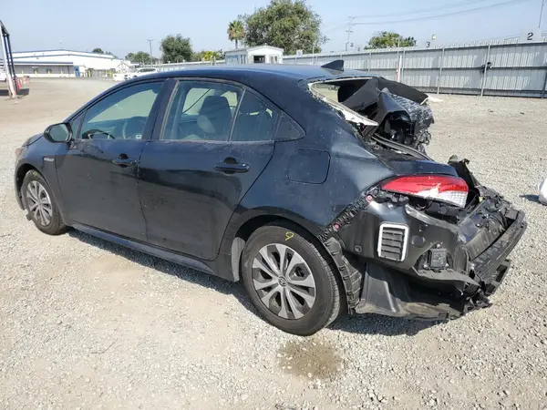 JTDEAMDE4MJ002947 2021 TOYOTA COROLLA - Image 2