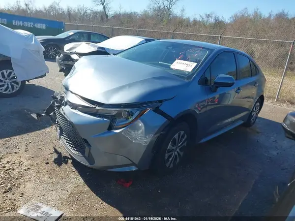 JTDEAMDE4MJ006366 2021 TOYOTA COROLLA - Image 2