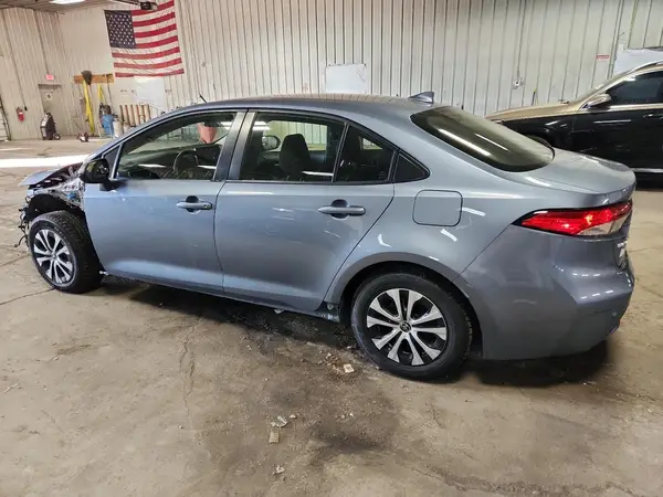 JTDEAMDE4MJ010790 2021 TOYOTA COROLLA - Image 2