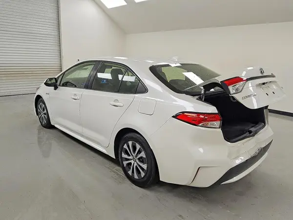 JTDEAMDE4MJ012314 2021 TOYOTA COROLLA - Image 2