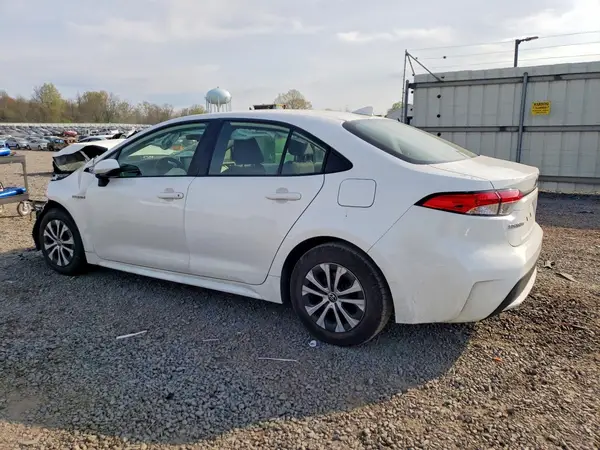 JTDEAMDE4MJ013480 2021 TOYOTA COROLLA - Image 2