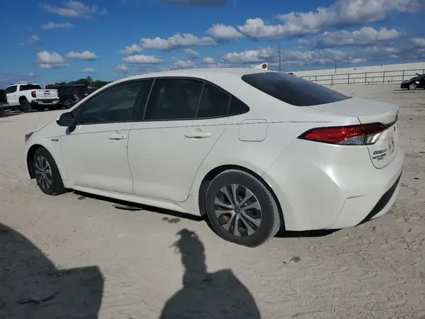 JTDEAMDE4MJ016444 2021 TOYOTA COROLLA - Image 2