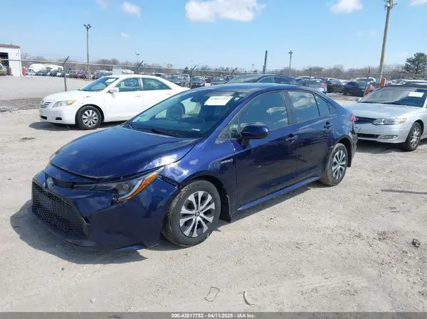 JTDEAMDE4MJ026617 2021 TOYOTA COROLLA - Image 2