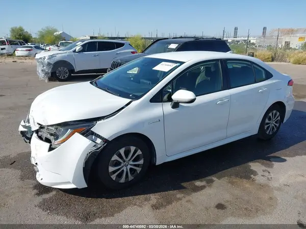 JTDEAMDE4MJ028741 2021 TOYOTA COROLLA - Image 2