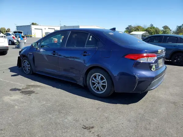 JTDEAMDE4MJ033065 2021 TOYOTA COROLLA - Image 2