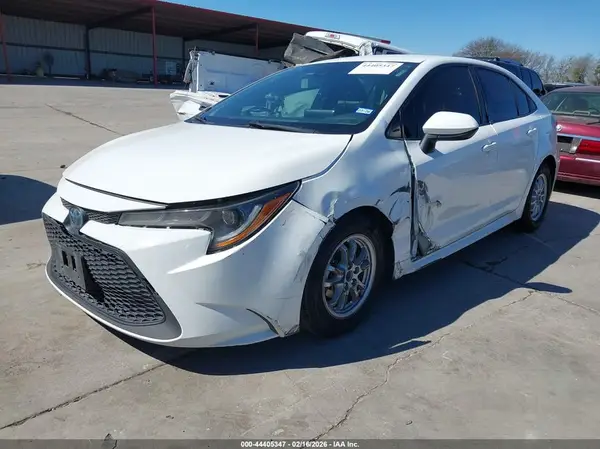 JTDEAMDE4N3005479 2022 TOYOTA COROLLA - Image 2