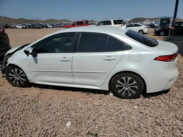 JTDEAMDE4N3006504 2022 TOYOTA COROLLA - Image 2