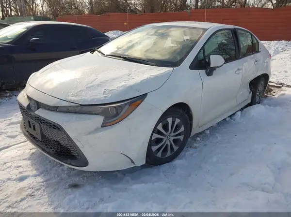JTDEAMDE4N3006812 2022 TOYOTA COROLLA - Image 2
