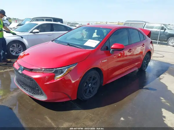JTDEAMDE5MJ005095 2021 TOYOTA COROLLA - Image 2
