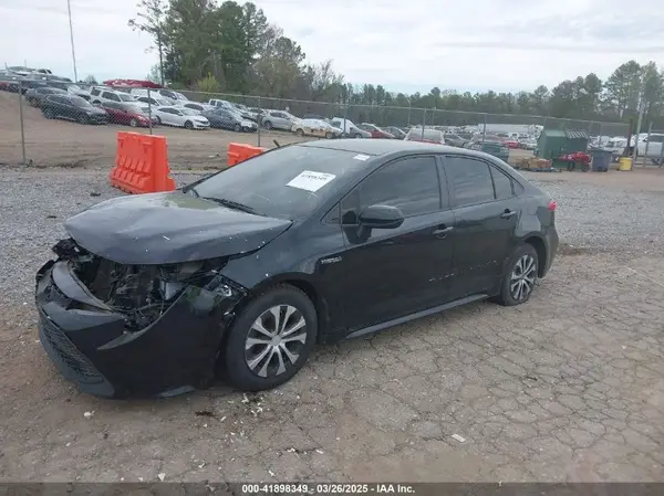 JTDEAMDE5MJ006165 2021 TOYOTA COROLLA - Image 2