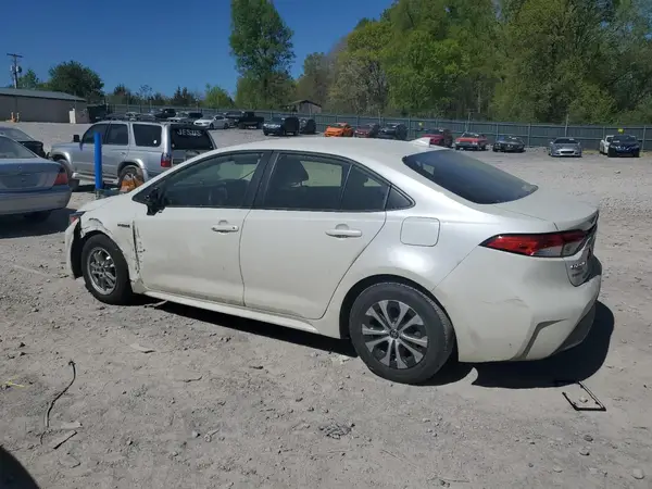 JTDEAMDE5MJ011592 2021 TOYOTA COROLLA - Image 2