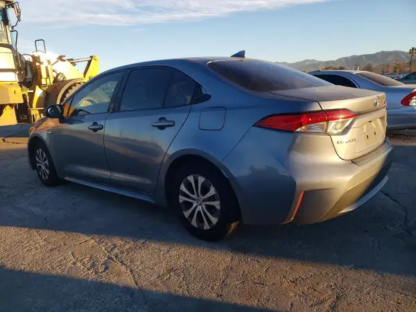 JTDEAMDE5MJ017957 2021 TOYOTA COROLLA - Image 2