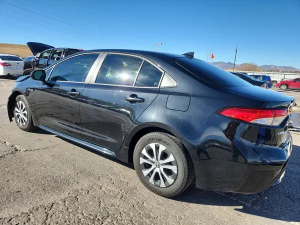 JTDEAMDE5MJ026111 2021 TOYOTA COROLLA - Image 2