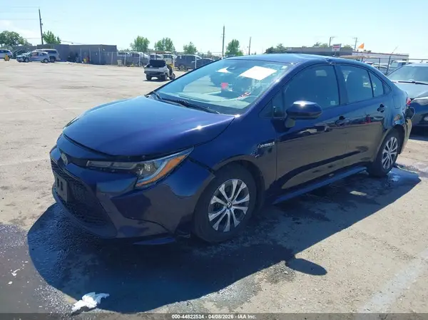 JTDEAMDE5MJ027758 2021 TOYOTA COROLLA - Image 2