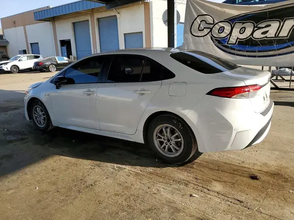JTDEAMDE5MJ031339 2021 TOYOTA COROLLA - Image 2