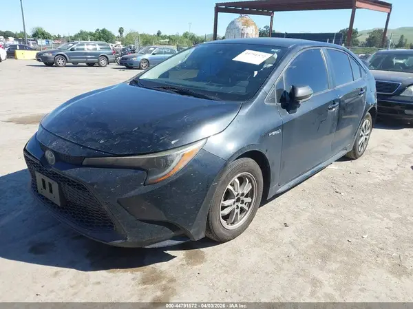 JTDEAMDE5MJ034550 2021 TOYOTA COROLLA - Image 2