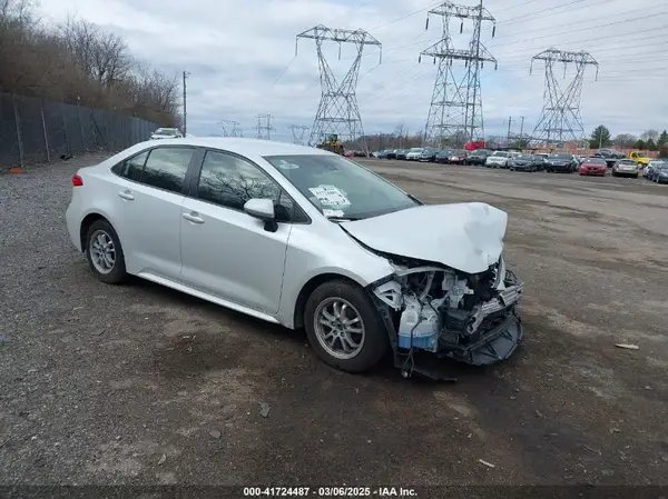 JTDEAMDE5N3000761 2022 TOYOTA COROLLA - Image 1
