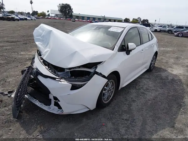 JTDEAMDE5N3013400 2022 TOYOTA COROLLA - Image 2