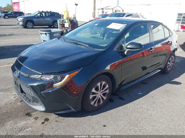JTDEAMDE5NJ038714 2022 TOYOTA COROLLA - Image 2