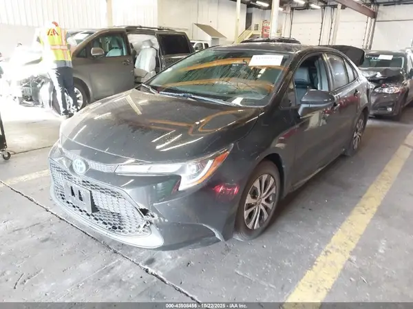 JTDEAMDE5NJ048336 2022 TOYOTA COROLLA - Image 2