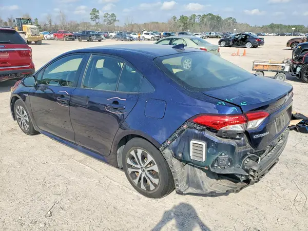 JTDEAMDE6MJ004733 2021 TOYOTA COROLLA - Image 2