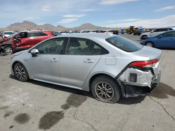JTDEAMDE6MJ008863 2021 TOYOTA COROLLA - Image 2