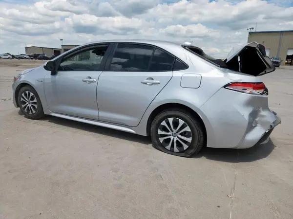 JTDEAMDE6MJ010449 2021 TOYOTA COROLLA - Image 2