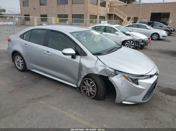 JTDEAMDE6MJ010466 2021 TOYOTA COROLLA - Image 1