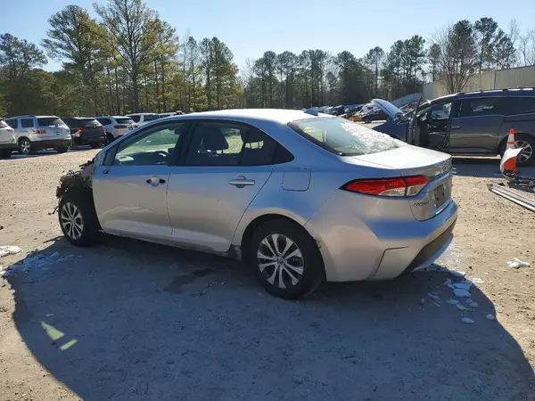 JTDEAMDE6MJ010936 2021 TOYOTA COROLLA - Image 2