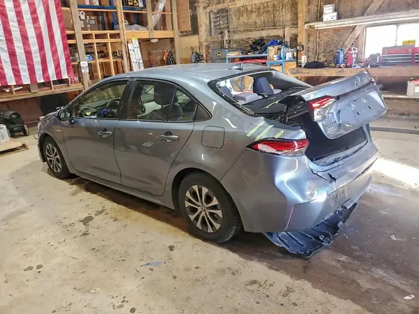 JTDEAMDE6MJ017207 2021 TOYOTA COROLLA - Image 2