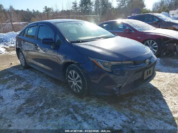 JTDEAMDE6MJ024643 2021 TOYOTA COROLLA - Image 1