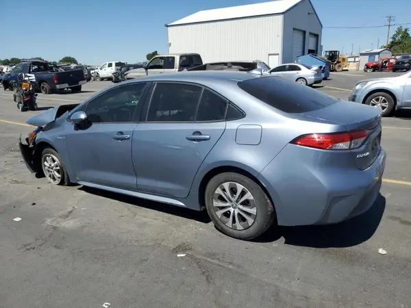 JTDEAMDE6MJ029096 2021 TOYOTA COROLLA - Image 2