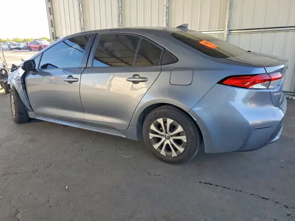 JTDEAMDE6MJ030636 2021 TOYOTA COROLLA - Image 2