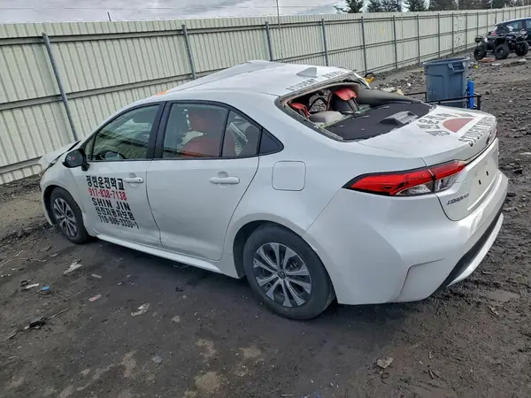 JTDEAMDE6N3000428 2022 TOYOTA COROLLA - Image 2