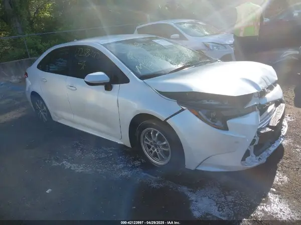 JTDEAMDE6N3003443 2022 TOYOTA COROLLA - Image 1