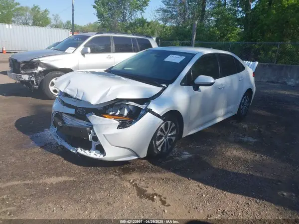 JTDEAMDE6N3003443 2022 TOYOTA COROLLA - Image 2